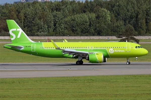 S7 Airlines, VQ-BRA, Airbus A320-271N (44305956691).jpg