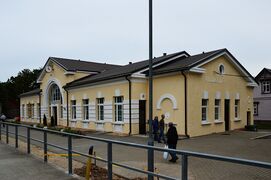 Viljandi railway station.jpg