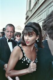 Tracey Ullman, 1990 Emmy Awards.jpg