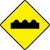 IE road sign W-133.svg