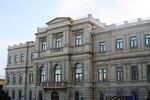 Second building of the National Art Museum of Azerbaijan 2.JPG