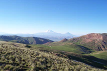 The Armenian plateau near Mount Masis.jpg