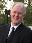 John Lithgow at Met Opera Opening in 2008.jpg