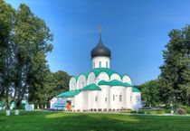 Троицкий собор в Александрове.jpg