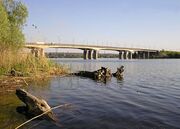 Kaydacky-bridge Dnipropetrovsk from GOROD.DP.UA.jpg