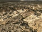 Устюрт с крутыми склонами. Токтамысов Ерсултан.jpg