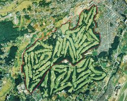 Kasumigaseki Country Club Aerial photograph.1989.jpg