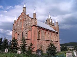 Church of Saints Apostles Peter and Paul, Zhuprany.jpg