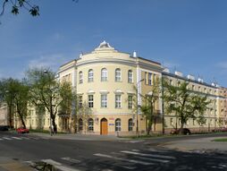 Подскарбинская улица в Грохуве