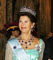 Sílvia da Suécia (meio corpo).jpg