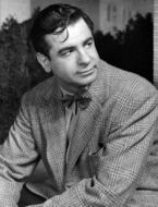 Walter Matthau - 1952.jpg