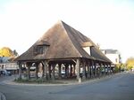 Halles de Lyons-la-Forêt.JPG