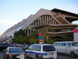 Ottawa Civic Centre sideview 2004.jpg