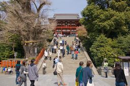 Tsurugaoka Hachiman-Shrine 05.jpg