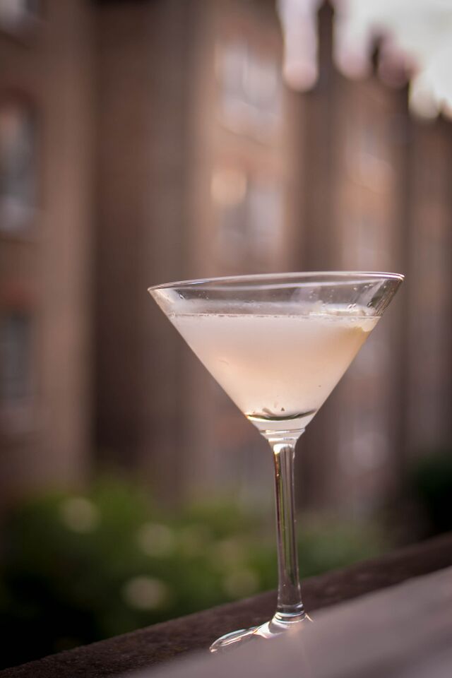 Коктейли  IBA  -X коктейль, вместо, Манхэттен», вермута, водки, виски, Manhattan, также, Мэри», который, коктейля, «Кровавая, Коктейль, томатного, Состав, Технология, Входит, категорию, ликёр, «Кровавый