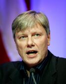Lars Ohly, partiledare vansterpartiet, Sverige (cropped).jpg