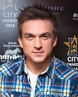 Vlad Topalov (cropped).jpg