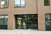 Cambridge Museum of Classical Archaeology, entrance, 154276.jpg