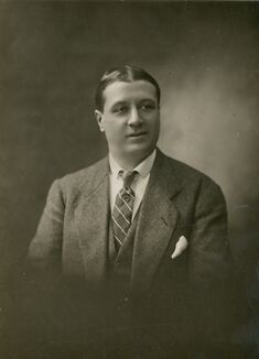 Raimu - photo Henri Manuel.jpg