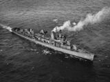 USS Thatcher (DD-514) underway off Boston on 28 February 1943.jpg