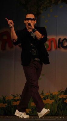 Вячеслав Зинуров (cropped).jpg