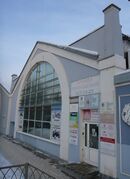 Гаражи Свердловского автобусного движения 1926 - 1929 годы Екатеринбург Чапаева 7 основное здание.jpg