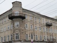 Здание бывшей гостиницы Россия пр Кирова 18.jpg