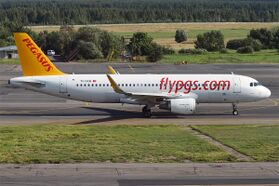 Pegasus Airlines, TC-DCB, Airbus A320-214 (42398246570).jpg