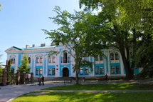 Житомир, Замковий майдан 1, Вікаріат.jpg