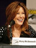 Mary McDonnell (San Diego Comic-Con 2007)-crop.jpg