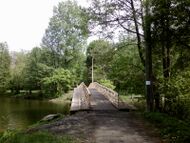 Пуща-Водиця (місток).jpg