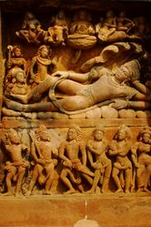 Deogarh, Dasavatara-Tempel Vishnu (1999).JPG