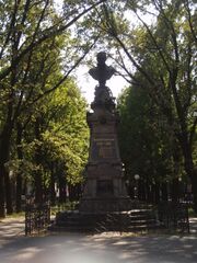 Kotlyarevsky-Monument in Poltava.jpg