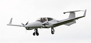 Diamond DA42-VI N242CV Landing (18829809541).jpg