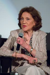 Kelly Bishop.jpg