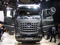 Mercedes 2.jpg