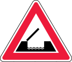 Latvia road sign 126.svg