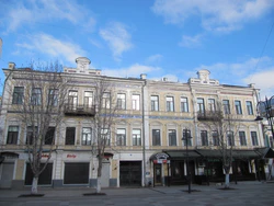 Дом Уфимцевой Бестужева пр Кирова 12.jpg