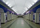 Metro SPB Line5 Komendantskiy Prospekt.jpg