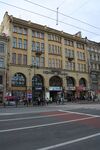 SPB Newski house 67.jpg