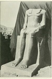 Statue Khaneferre Breasted.jpg