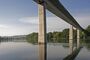 Rheinbruecke Hemishofen (Strasse) 01 09.jpg