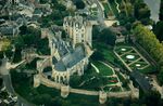 Montreuil-Bellay castle, aerial view.jpg