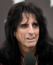 Alice Cooper 2017-08-05 Wacken (cropped).jpg
