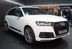 Audi SQ7 - prawy przód (MSP17).jpg