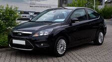 Ford Focus 2.0 Titanium (II, Facelift) – Frontansicht, 18. Mai 2012, Mettmann.jpg