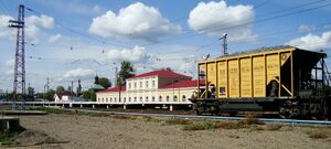 Petushki station 2009.jpg