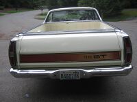 Ford Ranchero GT - 1970 back.jpg