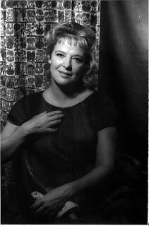 Kim Stanley.jpg