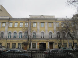 Театральная площадь 5 Саратов.jpg